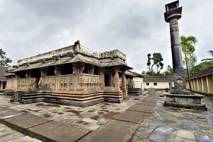 Keladi Temple Complex & Museum